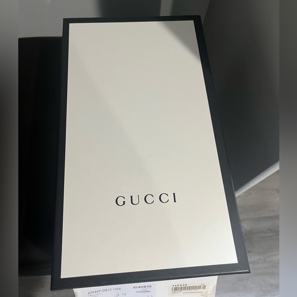 Gucci box - Picture 2 of 2